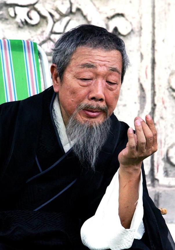 科普展现:诸葛算命（诸葛算命免费）