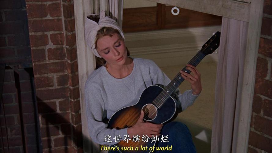 蒂凡尼的早餐,蒂凡尼的早餐剧情介绍
